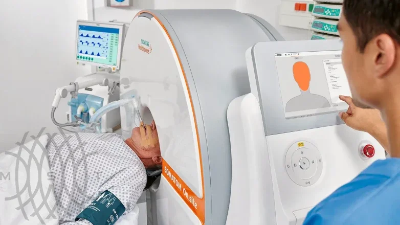 Siemens SOMATOM On.site Мобильный компьютерный томограф для исследований головы